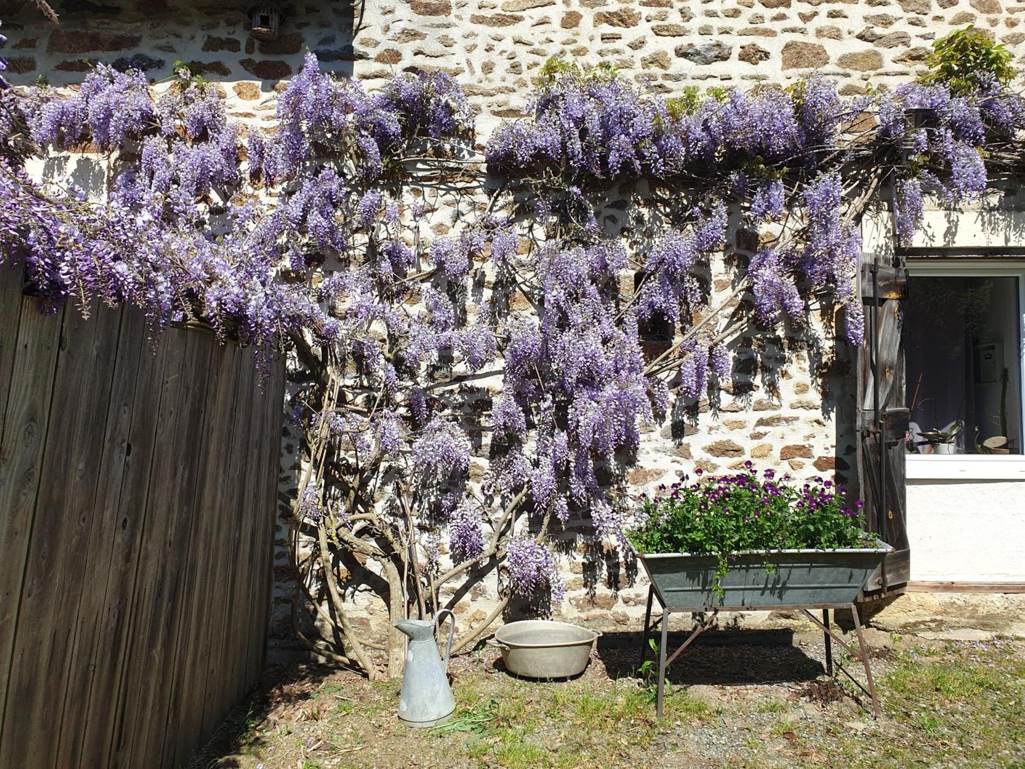 Fermette Dans Les Pays De La Loire Villa Ize Exterior photo